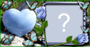 Moldura com coração de pedra. Adicione uma foto sua!