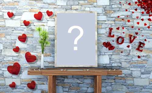 Ramă foto cu buton roșu și pian