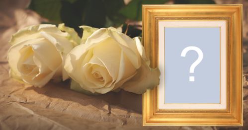 Adicione sua foto nesta linda moldura com rosas amarelas e borda dourada!