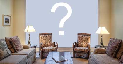 Coloque sua foto na parede de uma linda sala de estar!