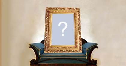 Linda moldura para foto, em cima de um sofá. Adicione sua foto!