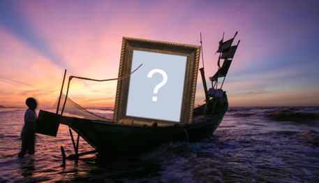 Linda moldura Barquinho em alto mar no entardecer. Adicione uma foto!